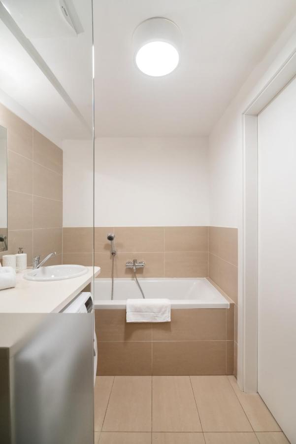 Immersed Into Vienna'S City Life And Yet A Retreat, Minimum 30 Nights Dış mekan fotoğraf